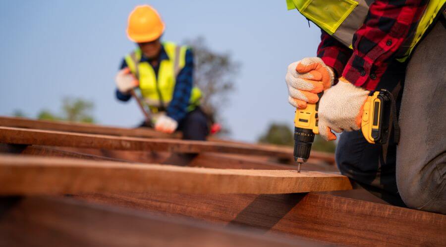 Professional residential roofers in Friesland, WI